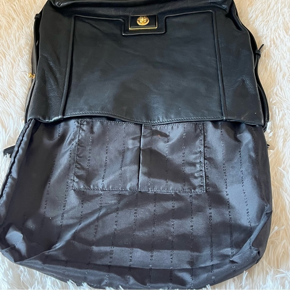 MARC JACOBS Large Black Leather Shoulder Handbag Hobo Purse Tote Gold Hardware - Picture 6 of 11